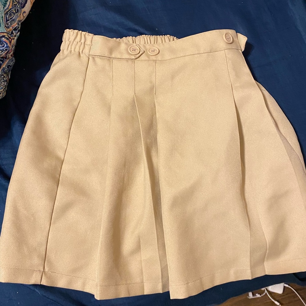 Size 12 Chaps Girls Khaki School Uniform Skirt -can also be worn everyday